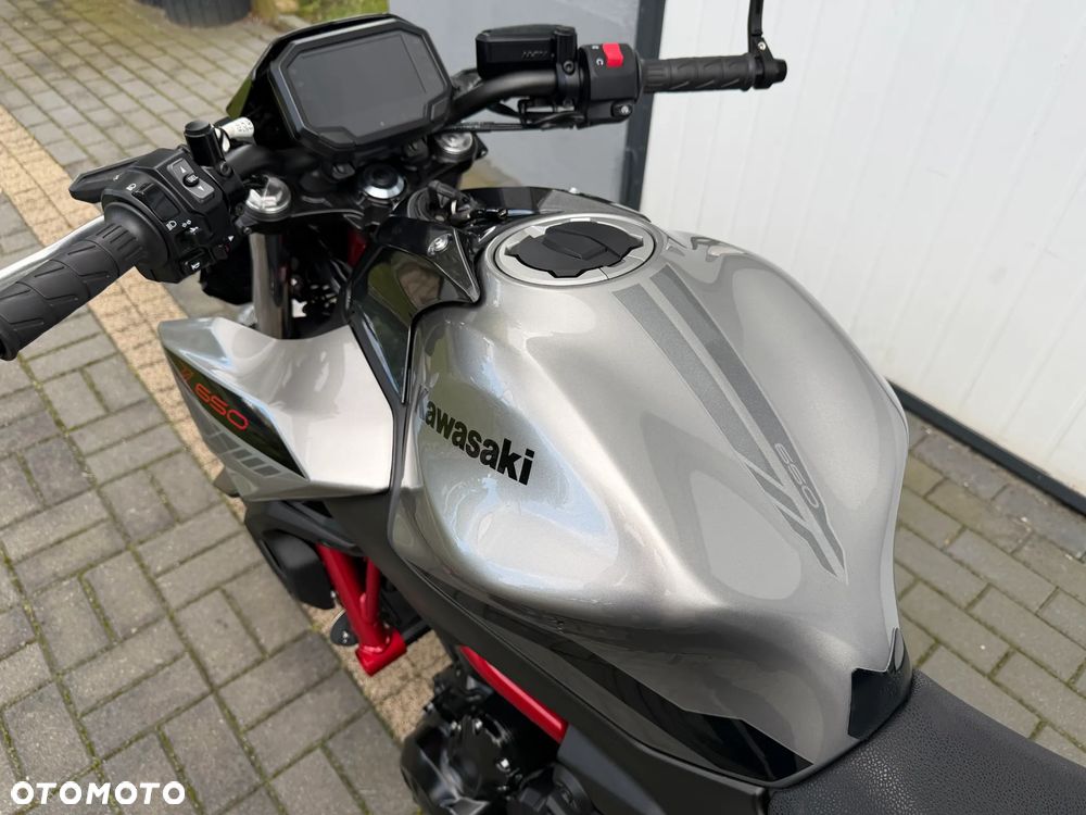 Kawasaki Z 650 - 19
