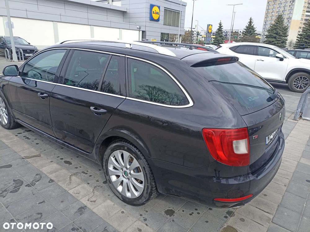 Skoda Superb 2.0 TSI Ambition DSG - 10