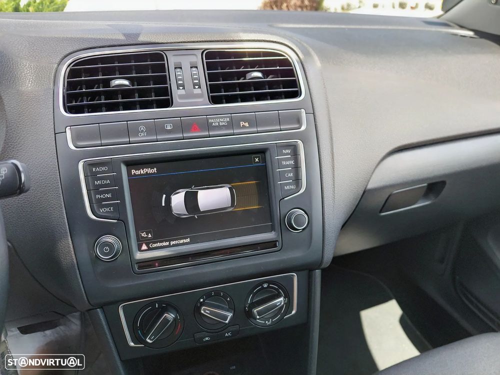 VW Polo 1.2 TSi Alive! DSG - 12