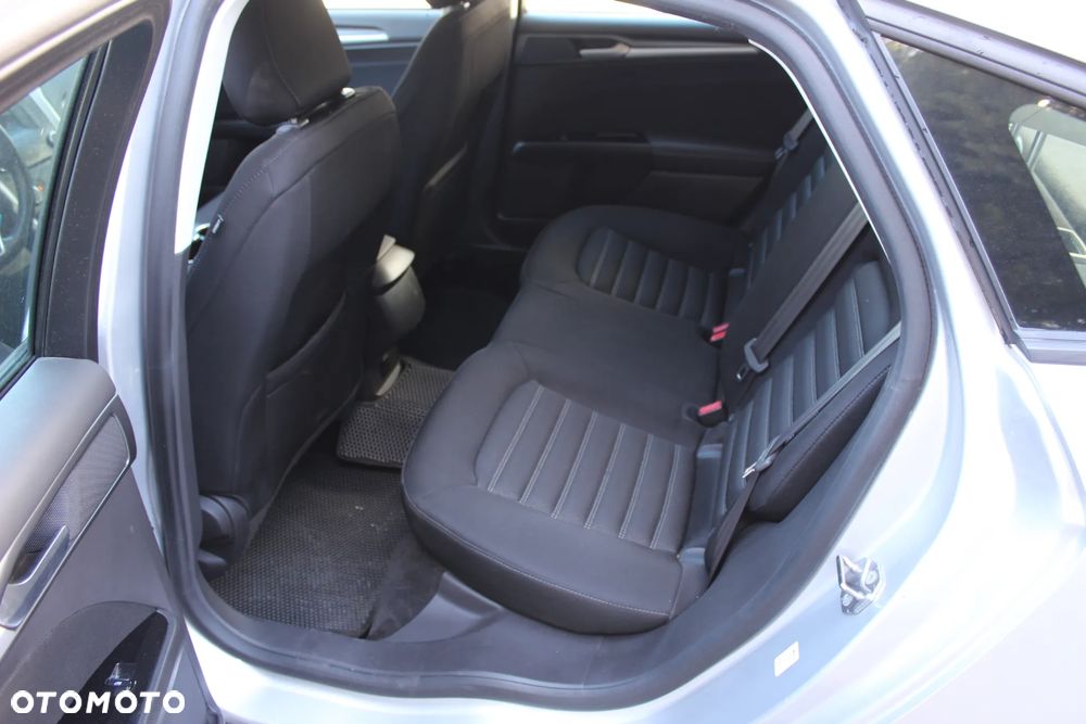 Ford Mondeo 1.5 EcoBoost Trend - 21