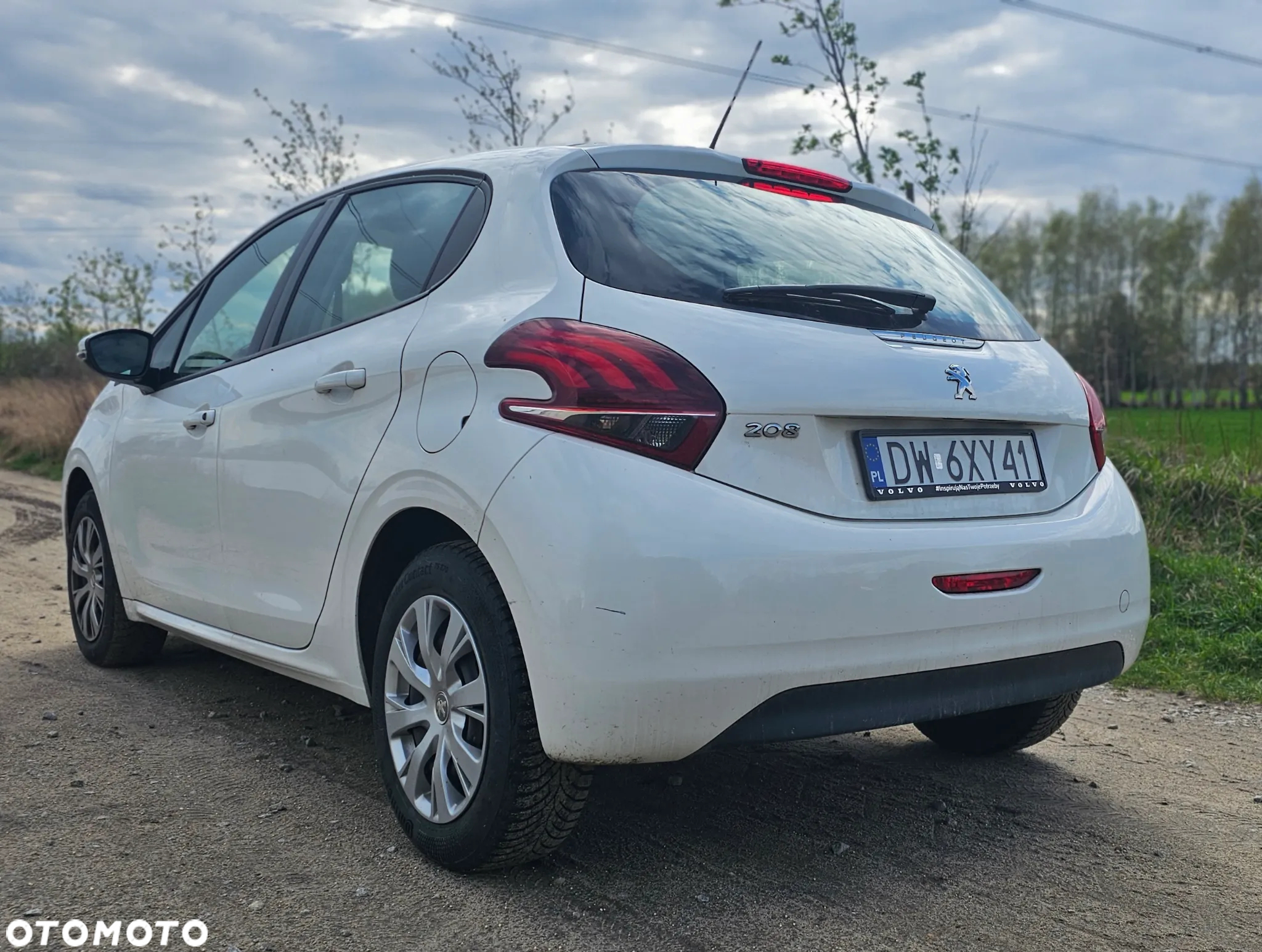 Peugeot 208 - 3