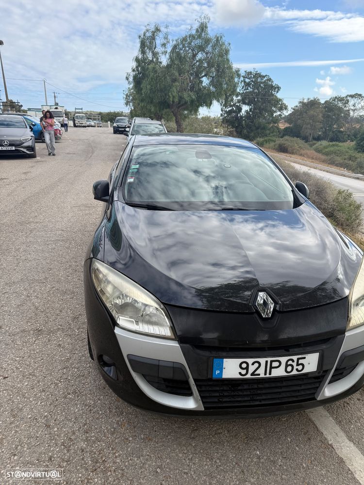 Renault Mégane Coupe 1.5 dCi Dynamique - 2