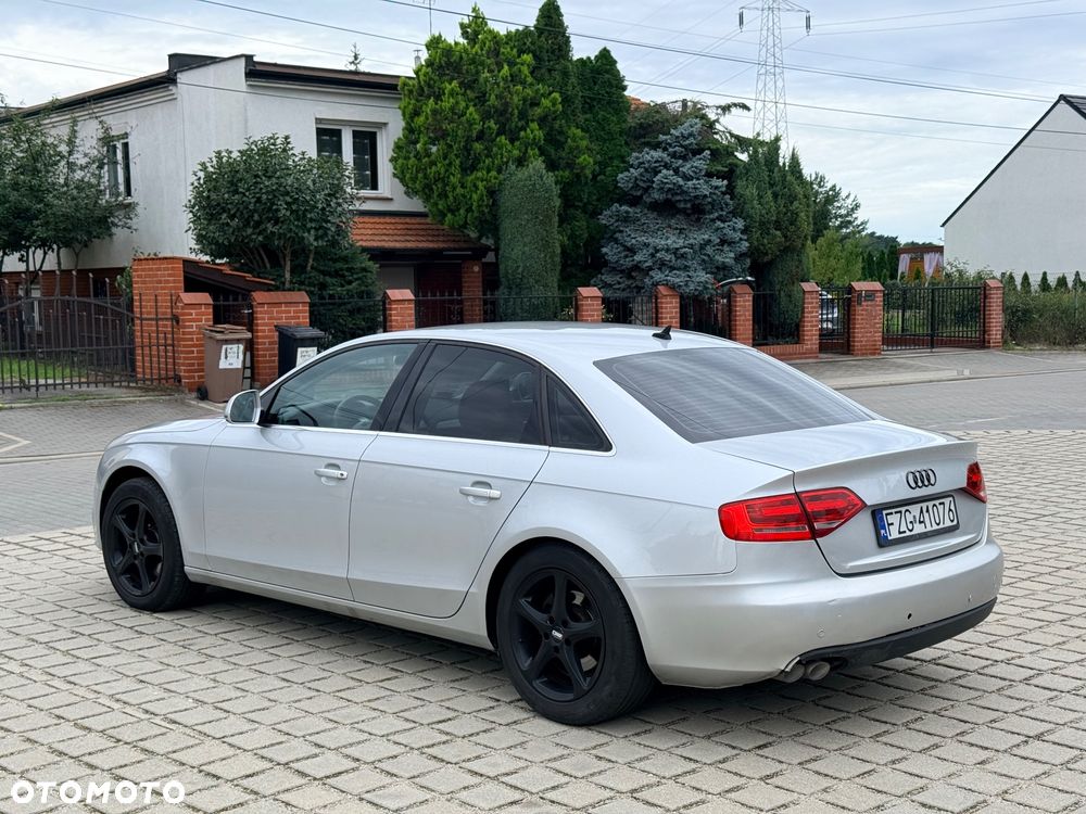 Audi A4 Avant 2.0 TDI Limited Edition Multitr - 3