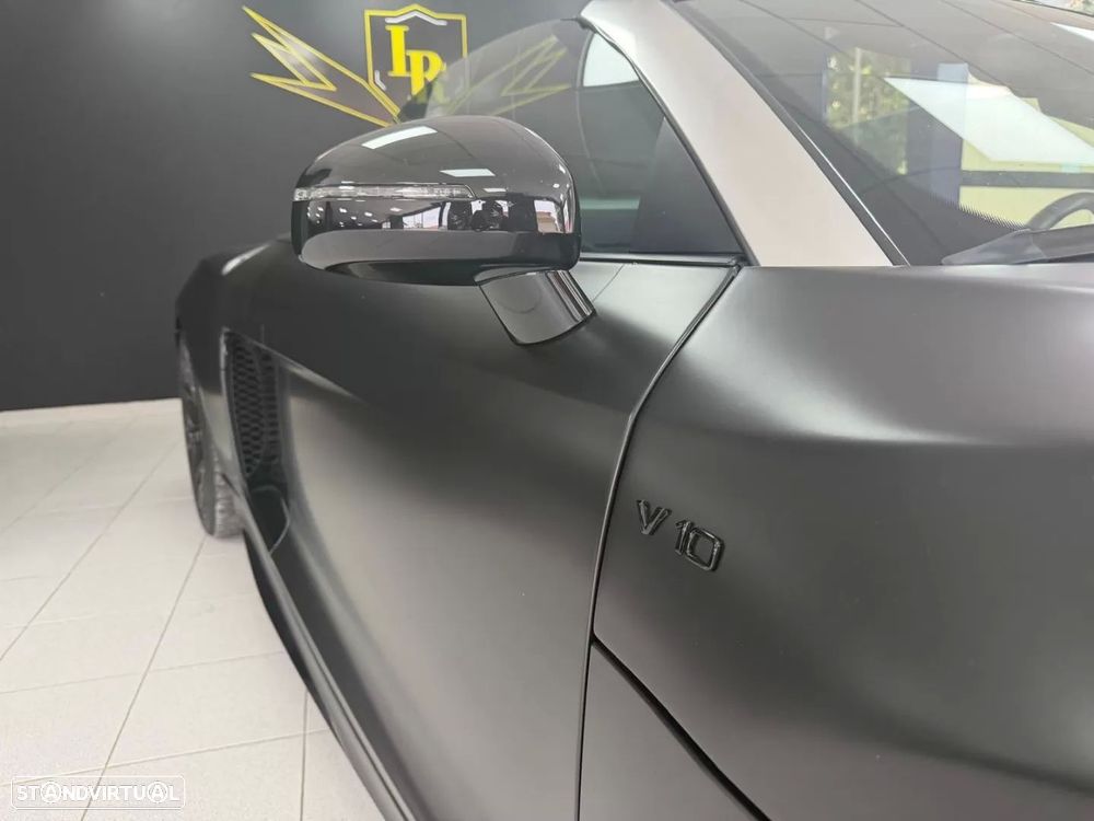 Audi R8 Spyder 5.2 FSi V10 quattro R tronic - 40