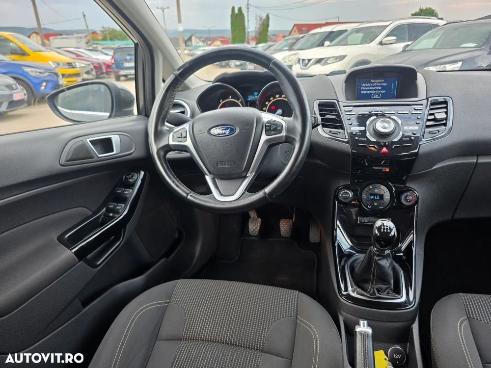 Ford Fiesta 1.5 TDCi Titanium - 16