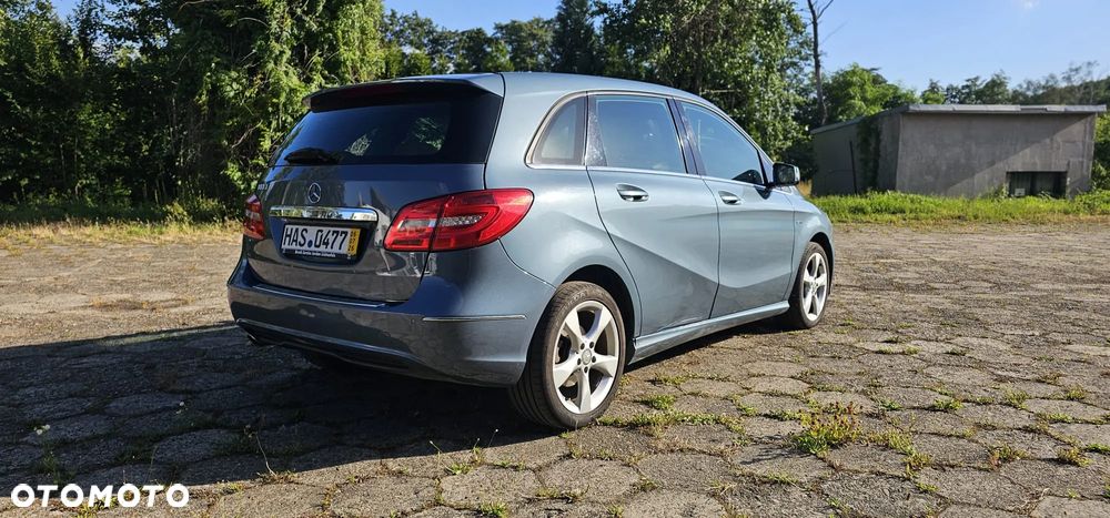 Mercedes-Benz Klasa B 180 BlueEFFICIENCY Edition Style - 6