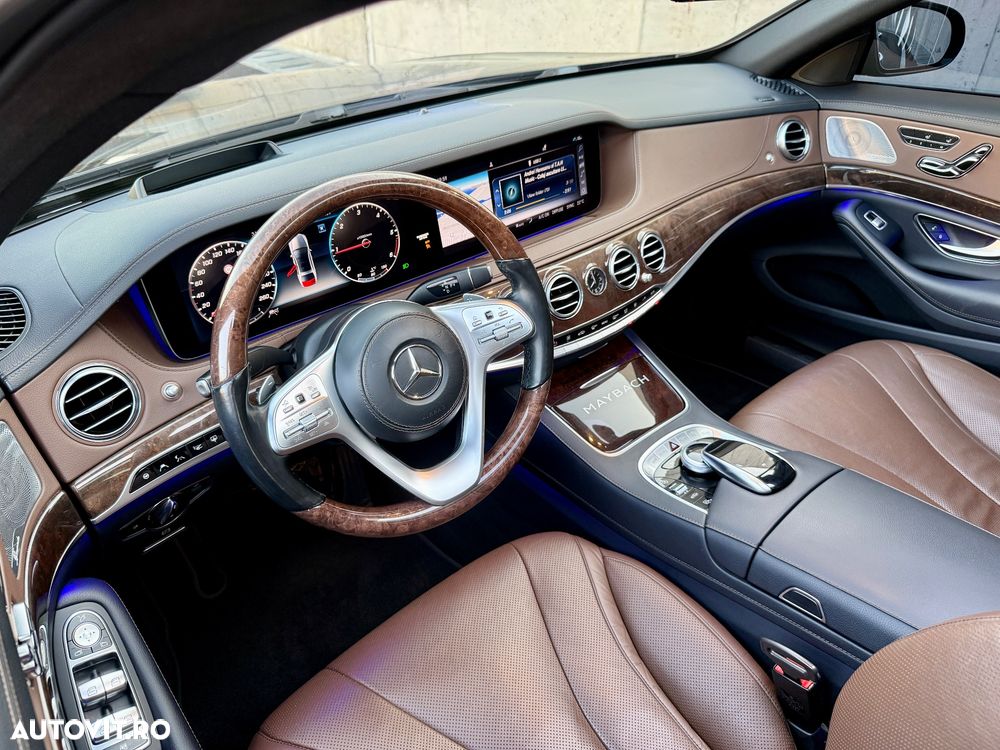 Mercedes-Benz S - 8