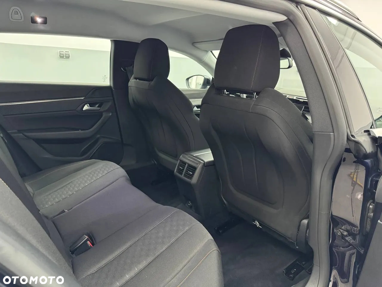 Peugeot 508 1.5 BlueHDi Active S&S EAT8 - 27