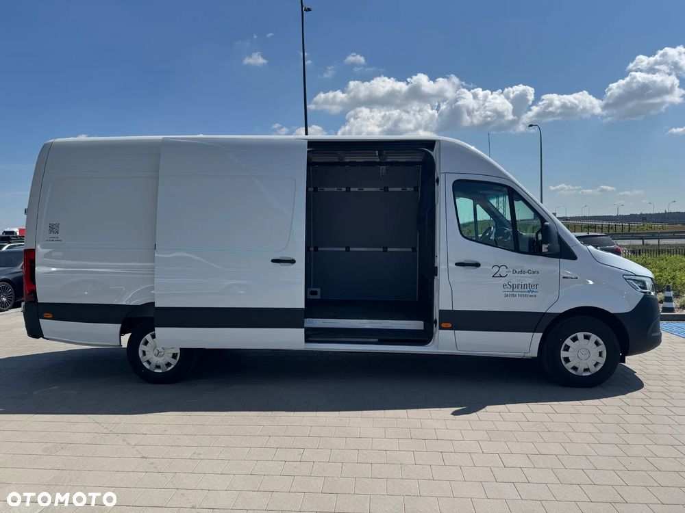 Mercedes-Benz eSprinter - 9