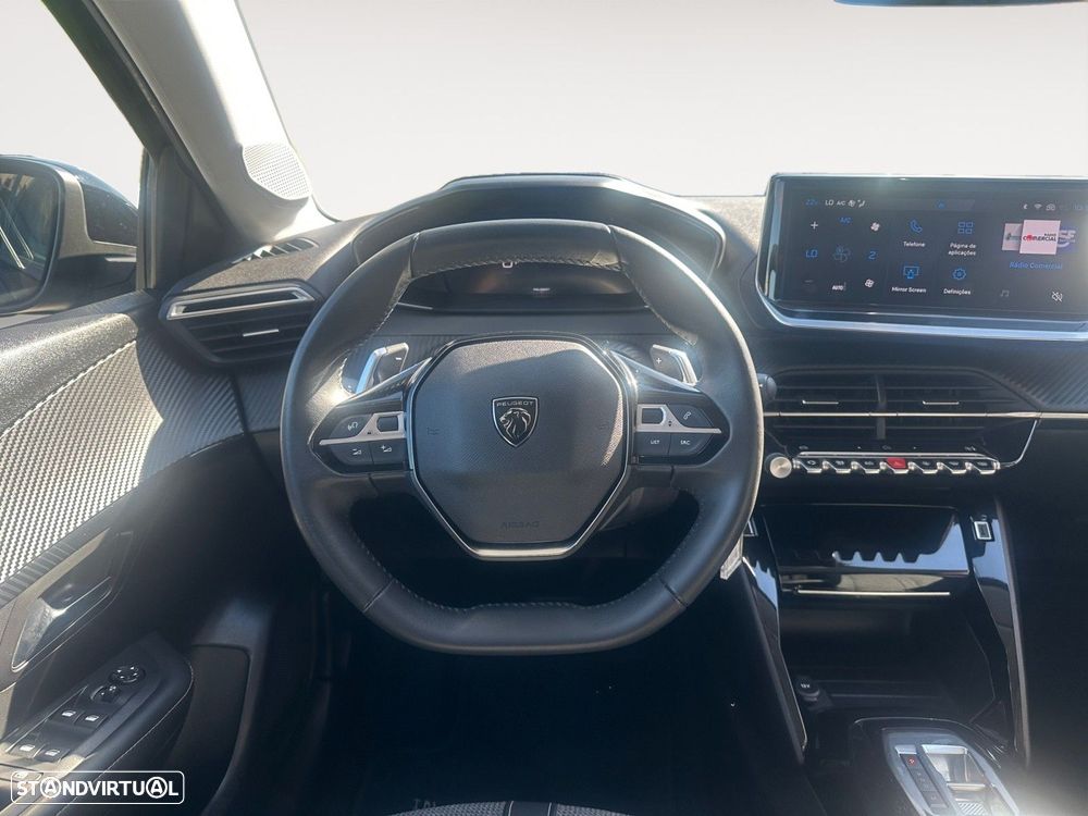 Peugeot 208 1.2 Hybrid Allure e-DCS6 - 12