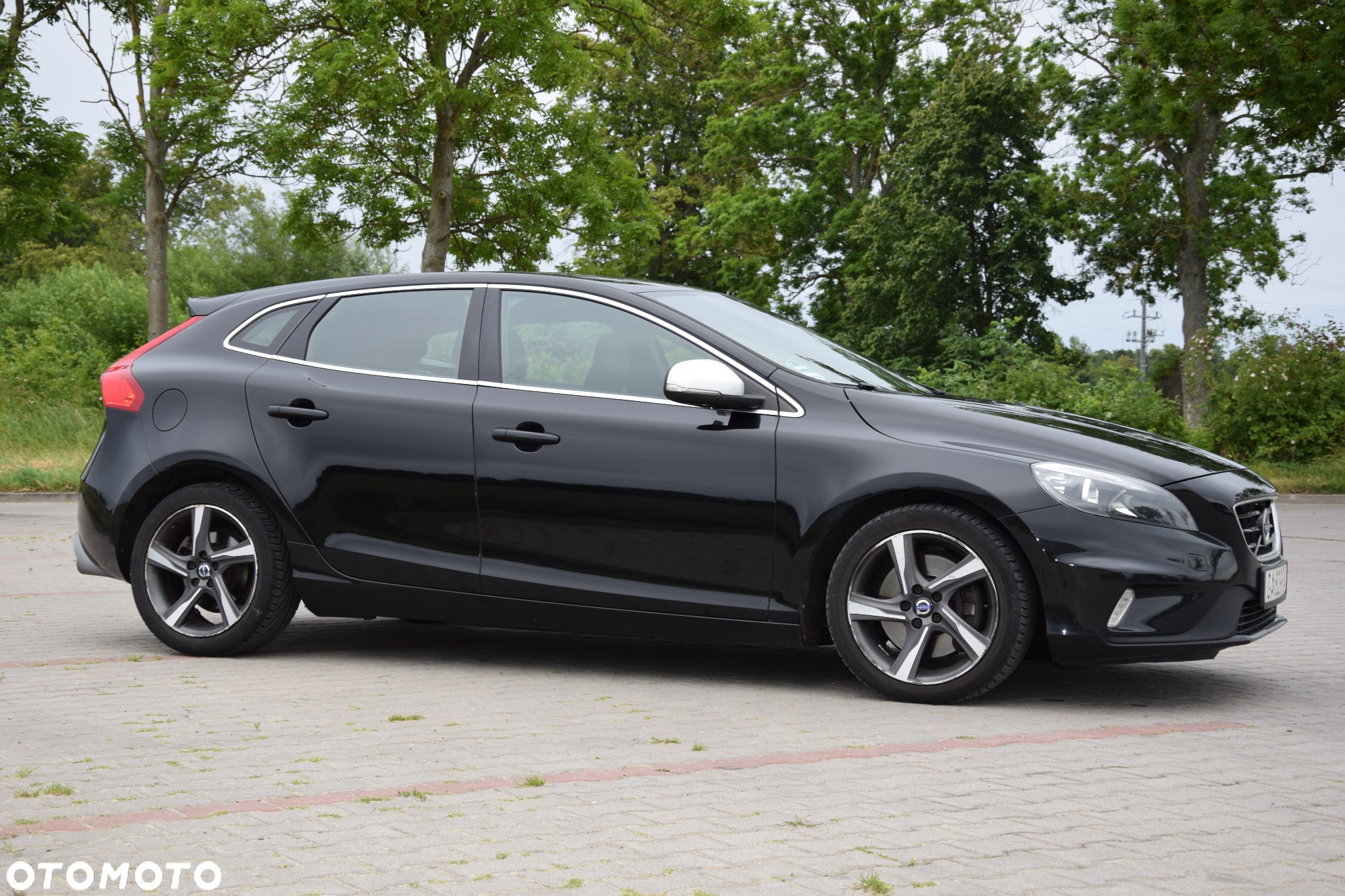 Volvo V40 D3 Drive-E R-Design Kinetic - 6