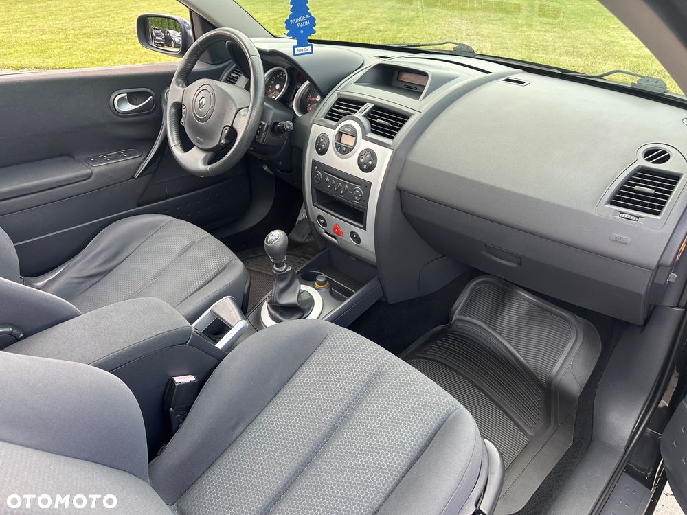 Renault Megane 2.0 Coupe-Cabriolet Confort Dynamique - 32