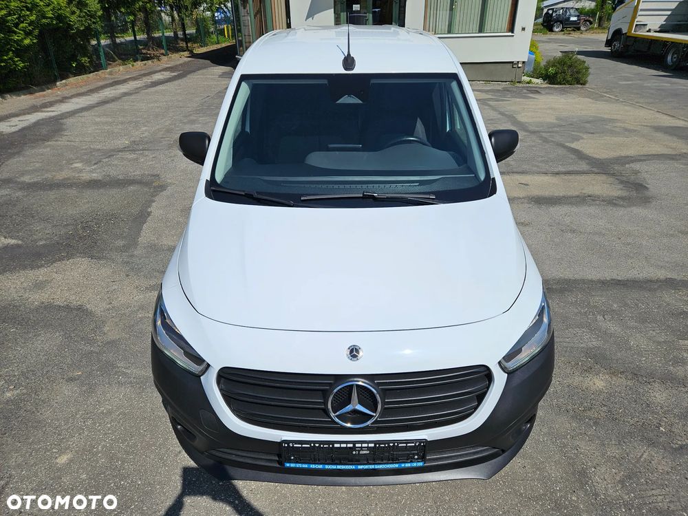 Mercedes-Benz Citan 110 rok 2022 diesel klima ele. fotele 3-osobowy ciężarowy vat1 kamera asystent 52000km - 11