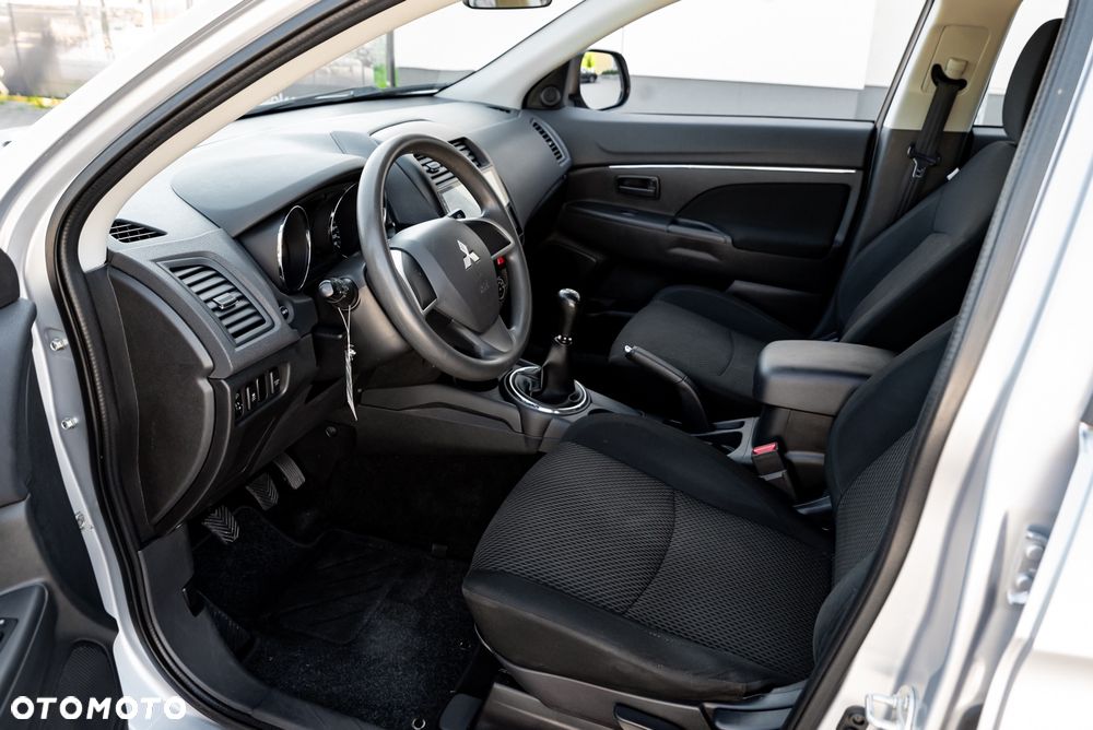Mitsubishi ASX 1.6 2WD Comfort Edition - 25