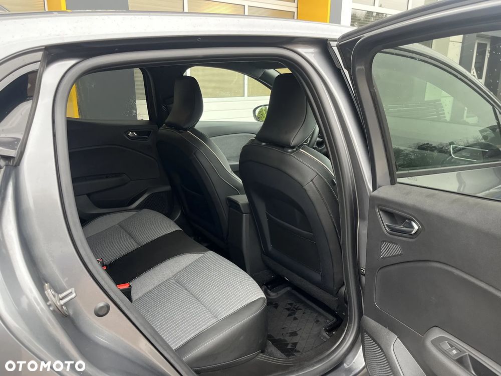 Renault Clio 1.6 E-TECH Full Hybrid 145 Techno - 27