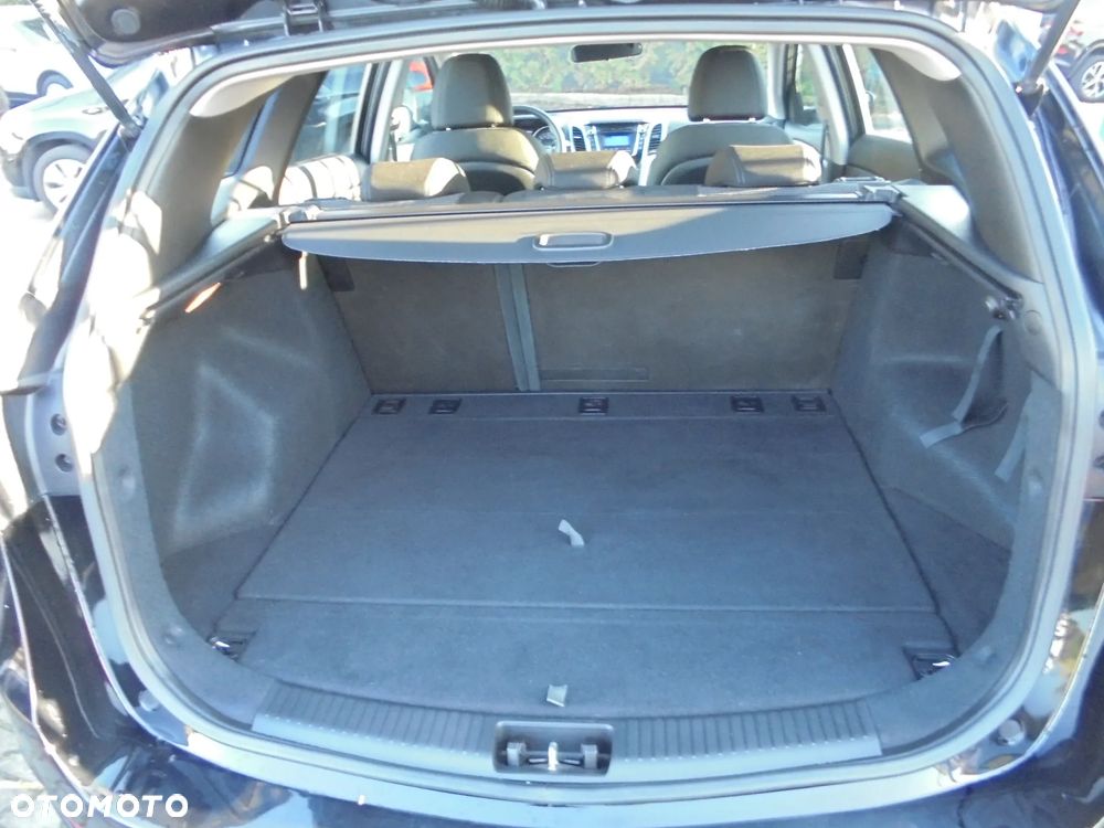 Hyundai i30 i30cw 1.6 CRDi Trend - 15