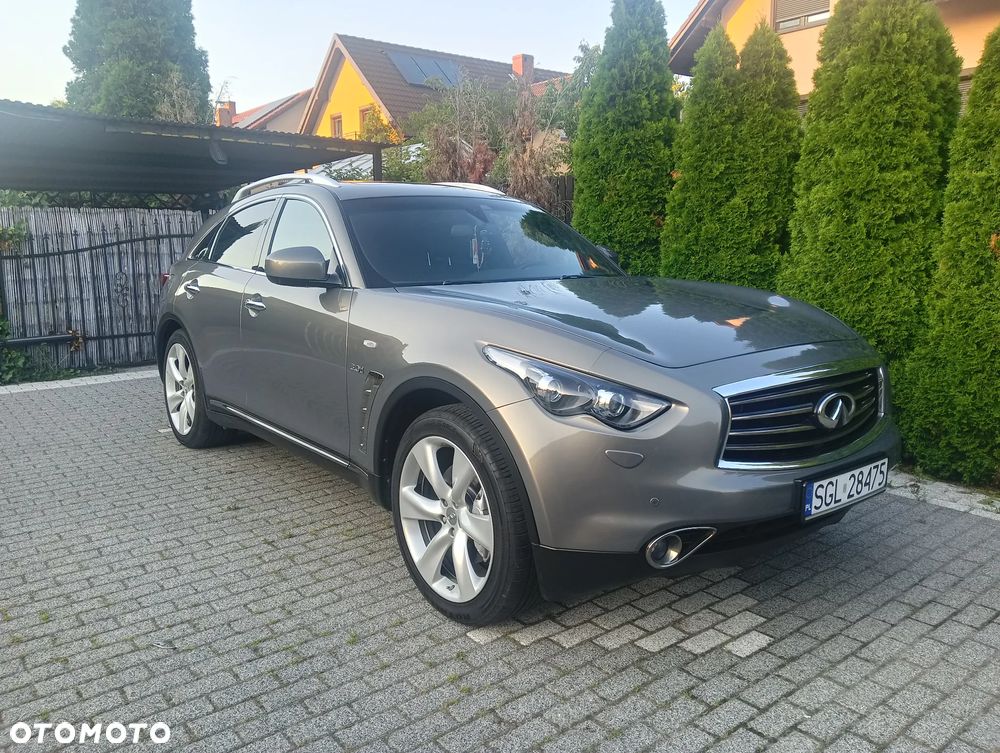 Infiniti QX70 3.0d S Premium - 9