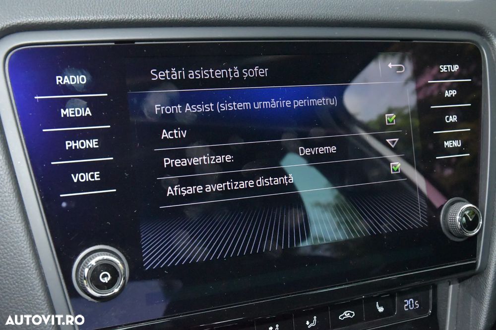 Skoda Octavia 2.0 TDI DSG 4X4 Style - 31