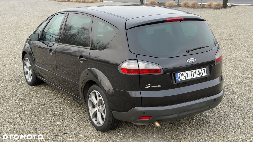 Ford S-Max - 14