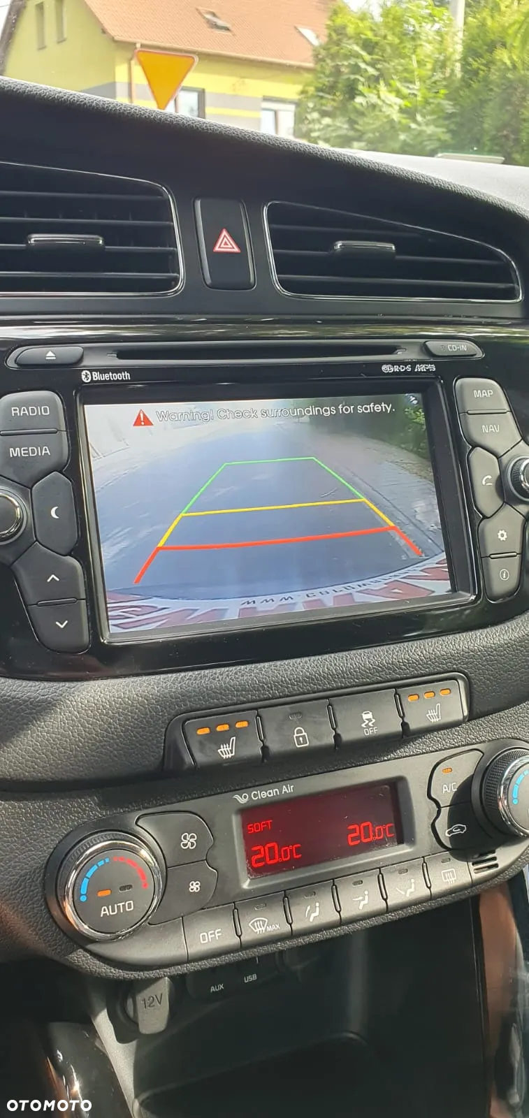 Kia Ceed 1.6 GDI SW ISG Spirit - 10
