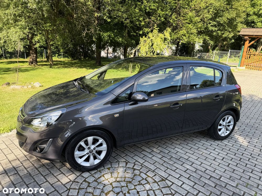 Opel Corsa 1.2 16V Cosmo - 6