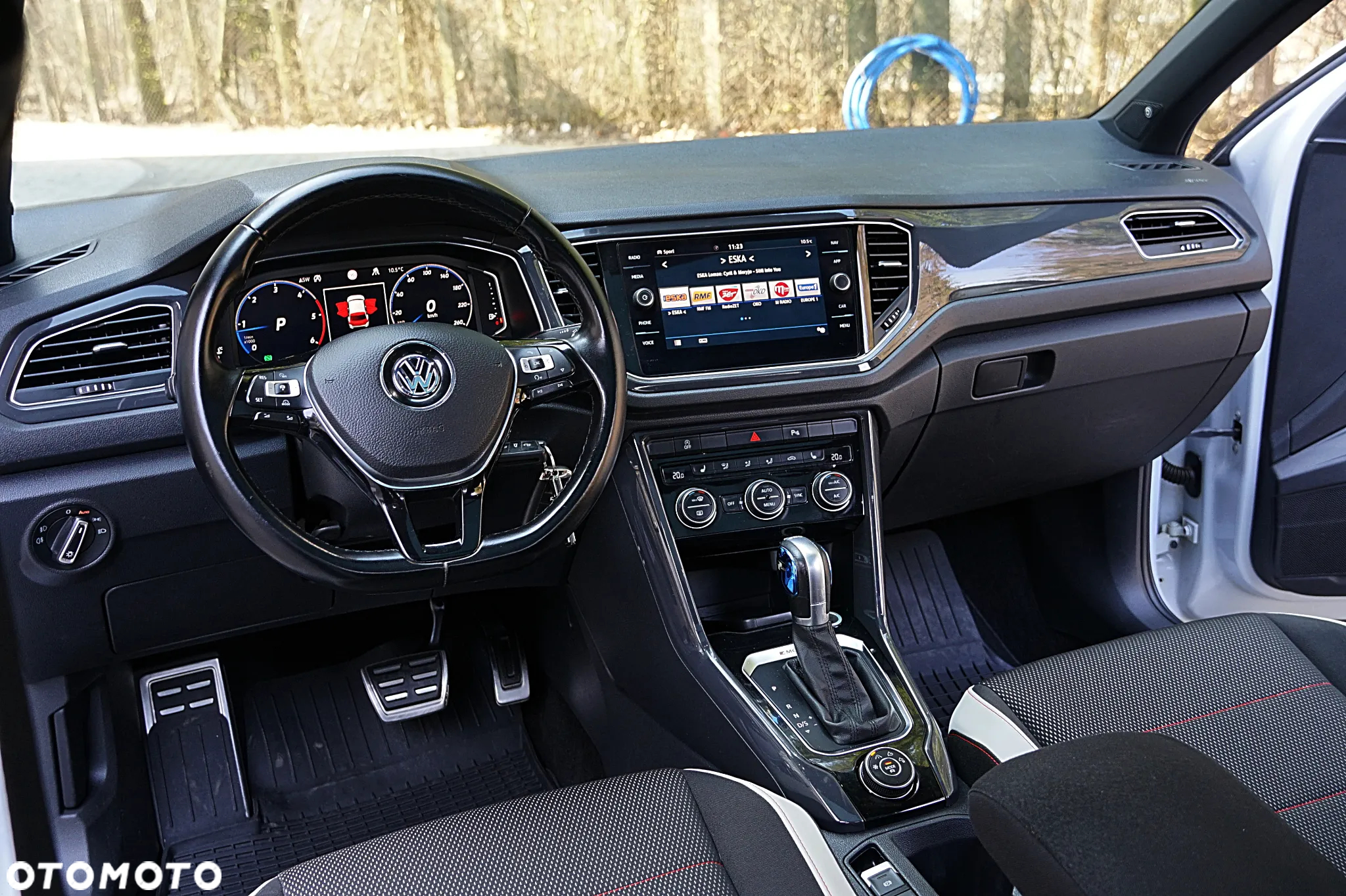 Volkswagen T-Roc 2.0 TDI SCR 4MOTION DSG R-Line - 16