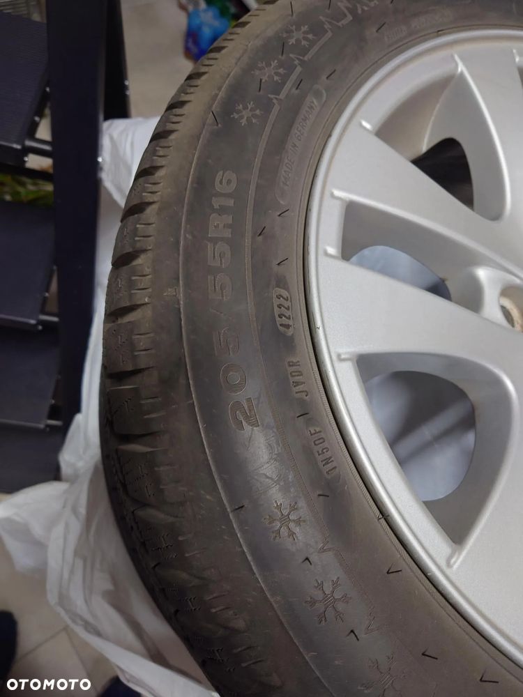 BMW Seria 3 318d - 35