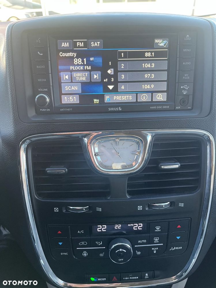 Chrysler Town & Country 3.6 Limited - 20