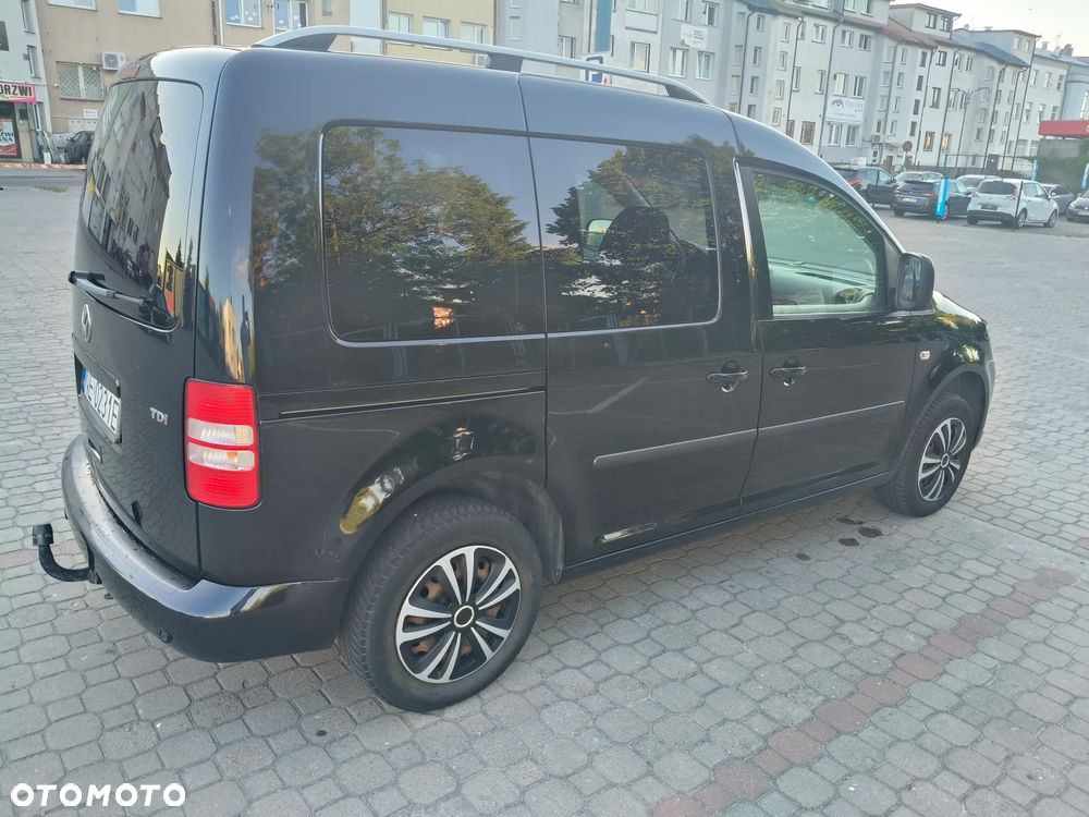 Volkswagen Caddy Trendline BMT - 9