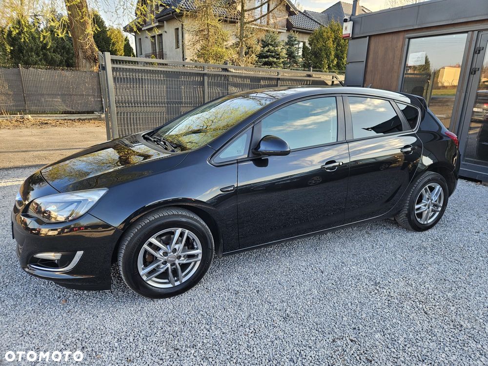 Opel Astra 1.4 Turbo Edition - 3