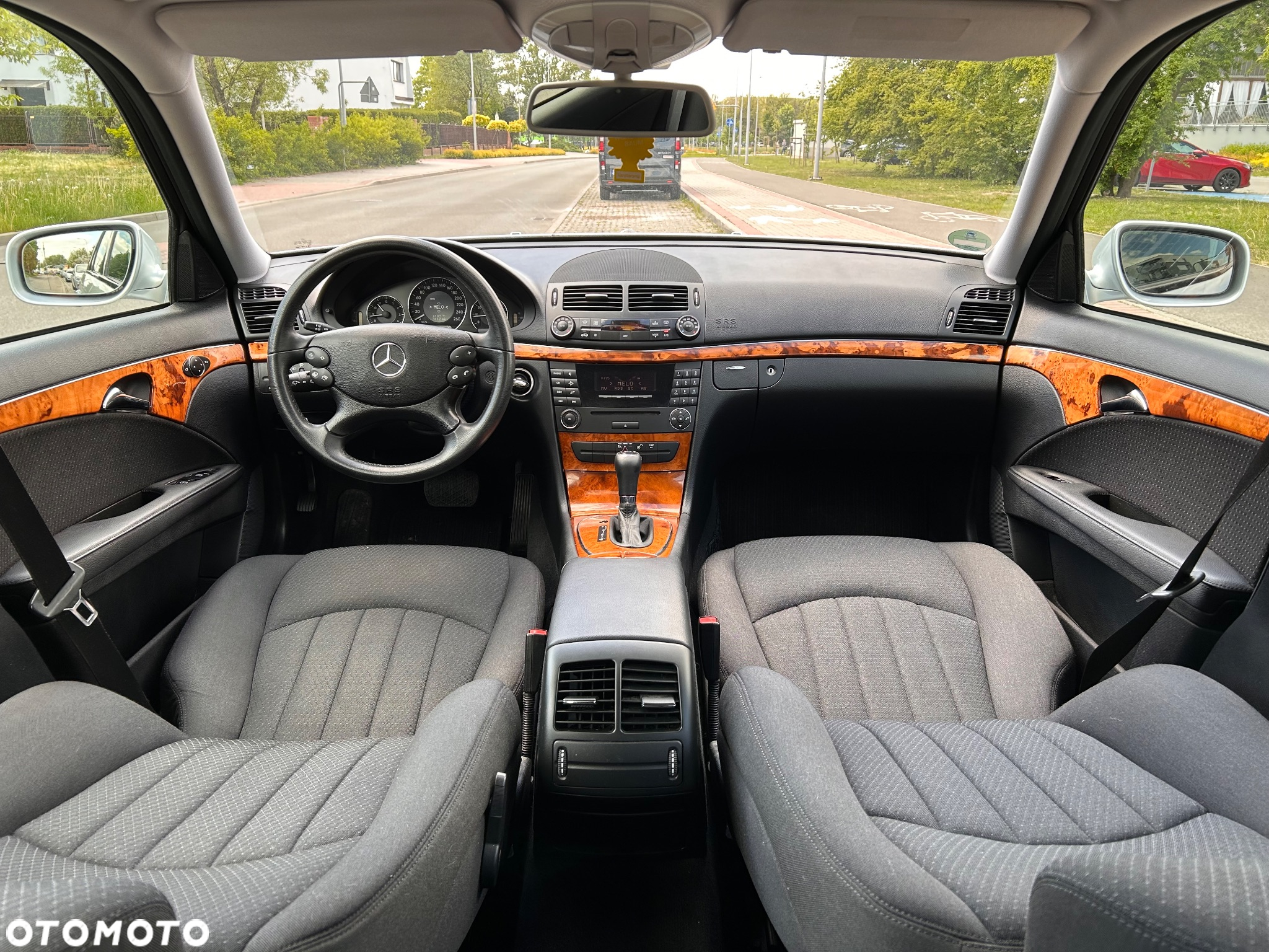 Mercedes-Benz Klasa E 200 T Kompressor Automatik Elegance - 13