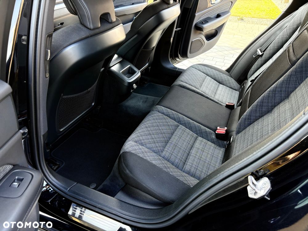 Volvo V60 B4 B Momentum Pro - 16