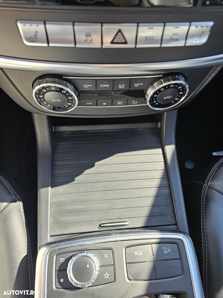 Mercedes-Benz ML - 12