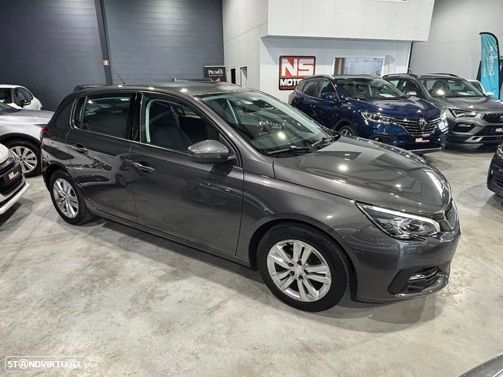 Peugeot 308 1.2 PureTech Business Line - 3