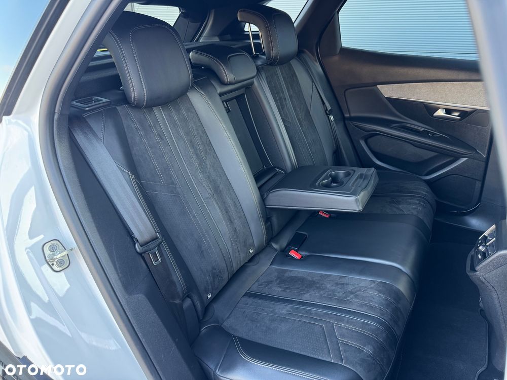 Peugeot 3008 BlueHDi 130 Stop & Start EAT8 GT Pack - 31