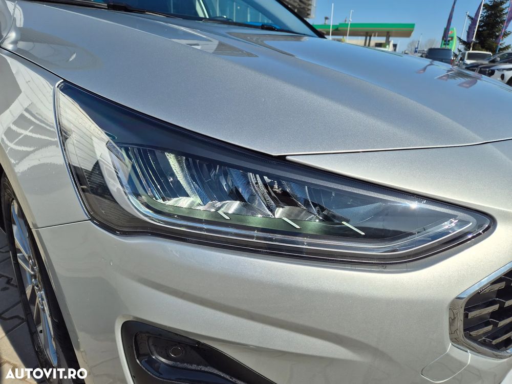 Ford Focus 1.0 EcoBoost 6MT MHEV Titanium X - 9