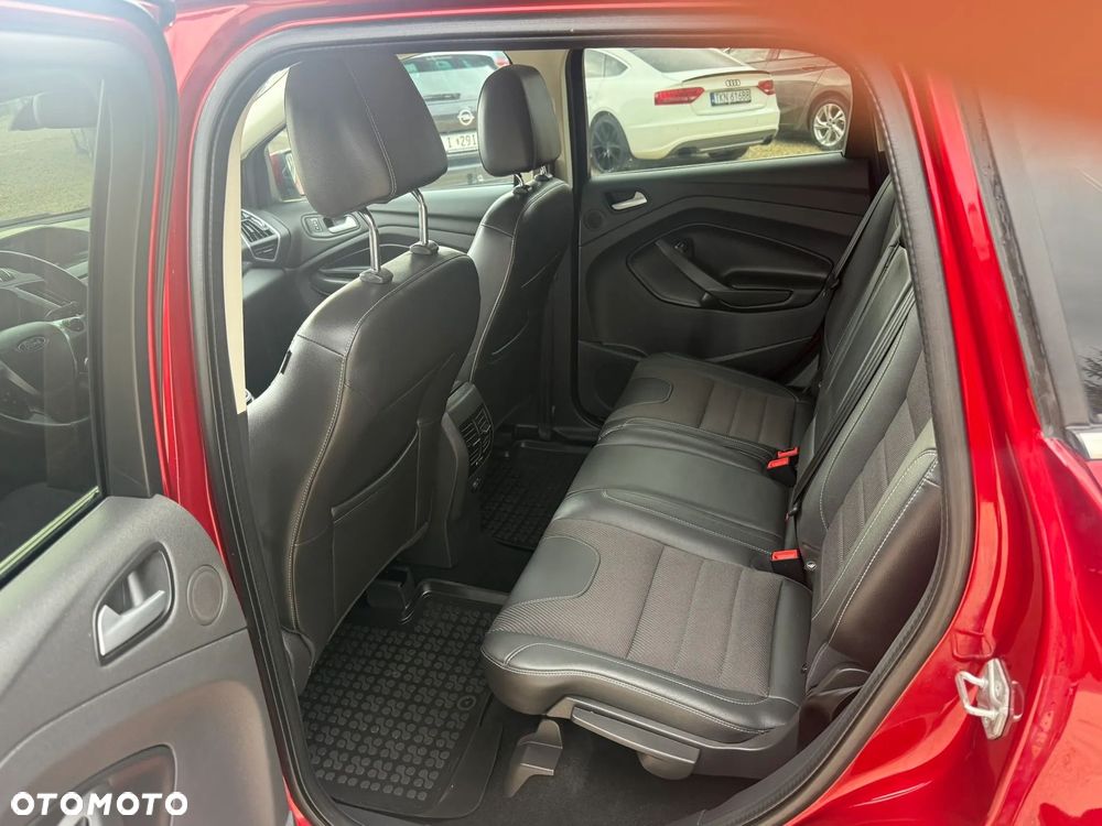 Ford Kuga 2.0 TDCi 4WD Titanium Plus - 27