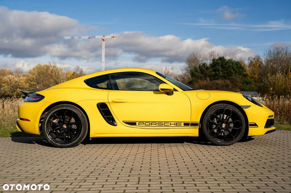 Porsche 718 Cayman - 7