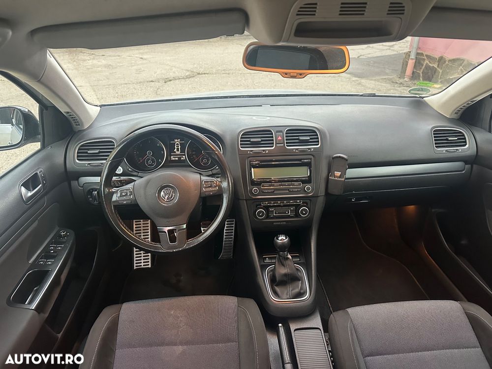 Volkswagen Golf 2.0 TDI DPF MATCH - 10