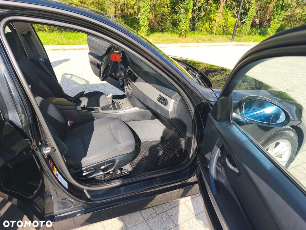 BMW Seria 3 - 13