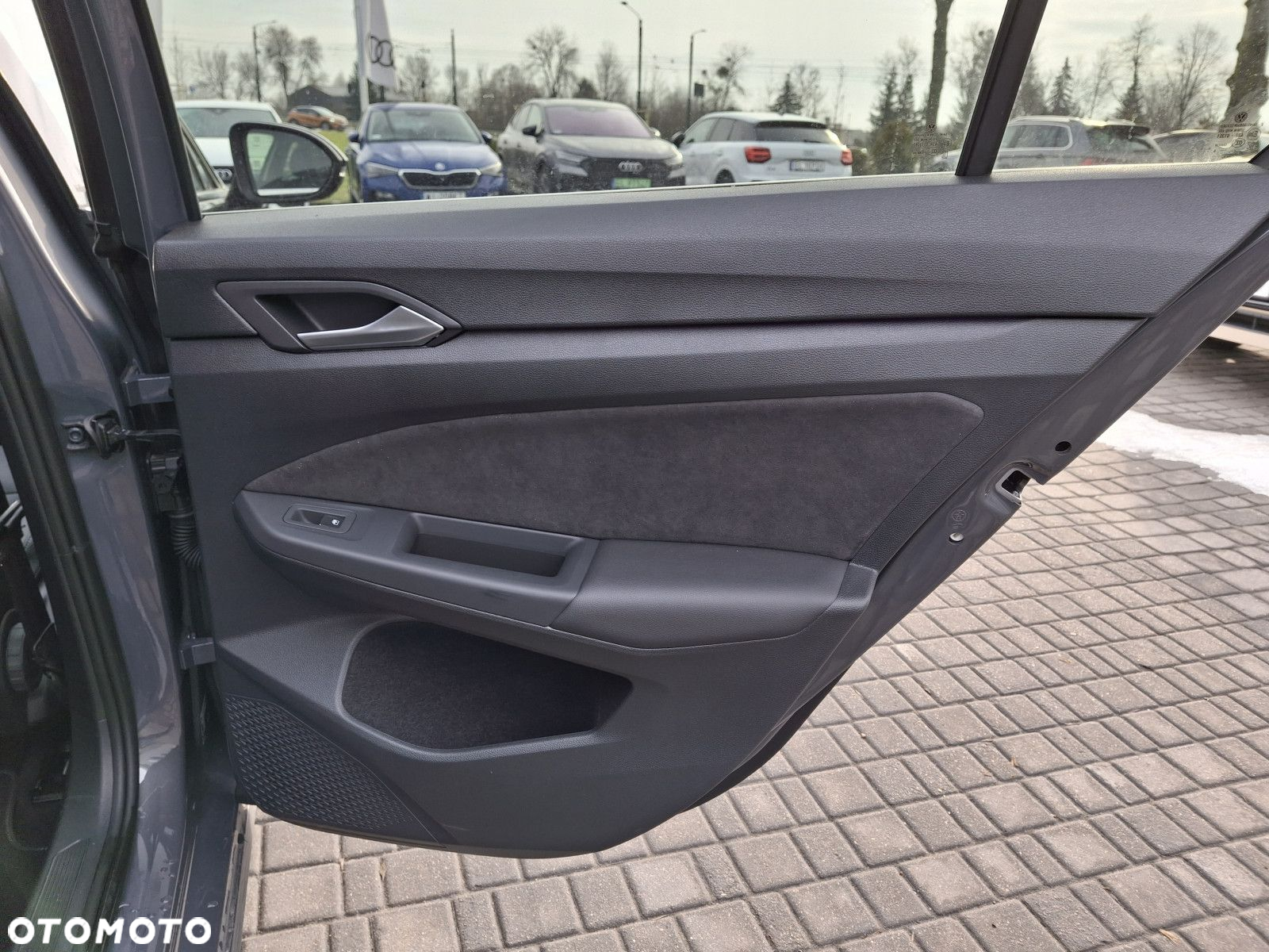 Volkswagen Golf - 15