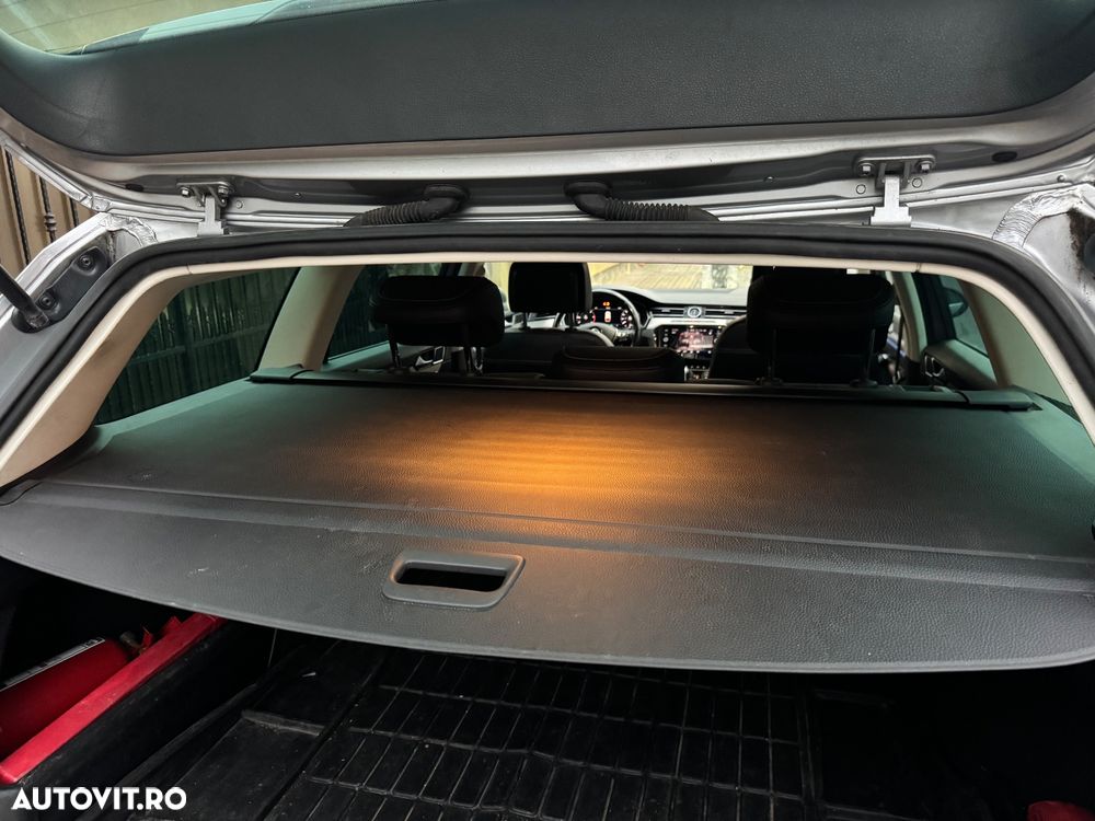 Volkswagen Passat 2.0 BiTDI DSG 4Mot Highline - 18