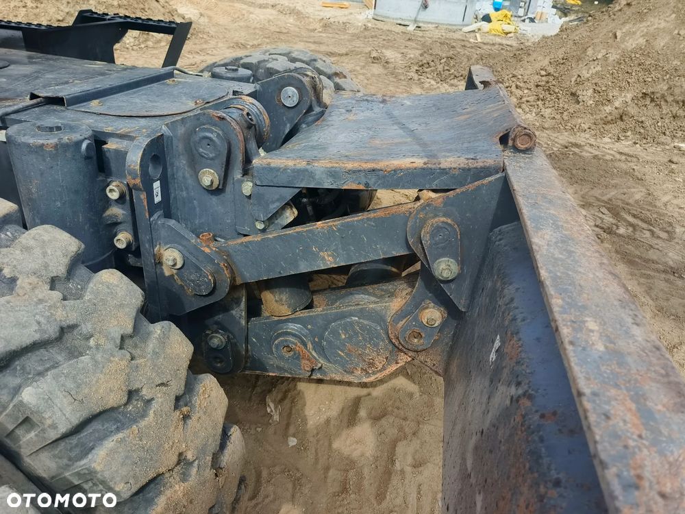 Doosan DX165W-5 - 4