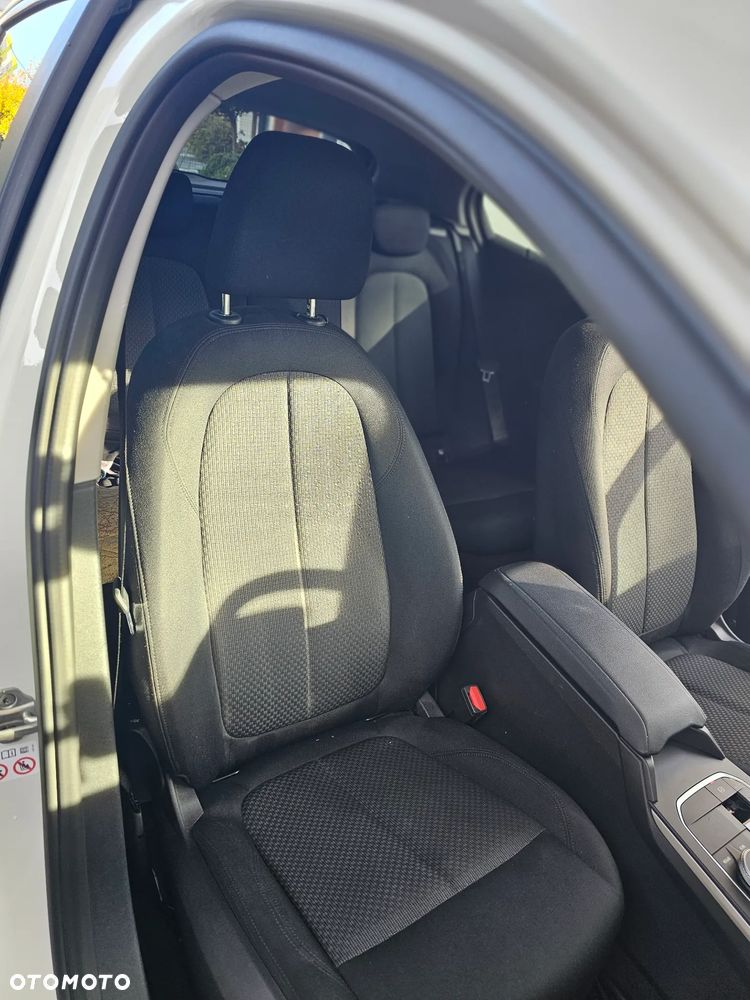 BMW Seria 1 - 11