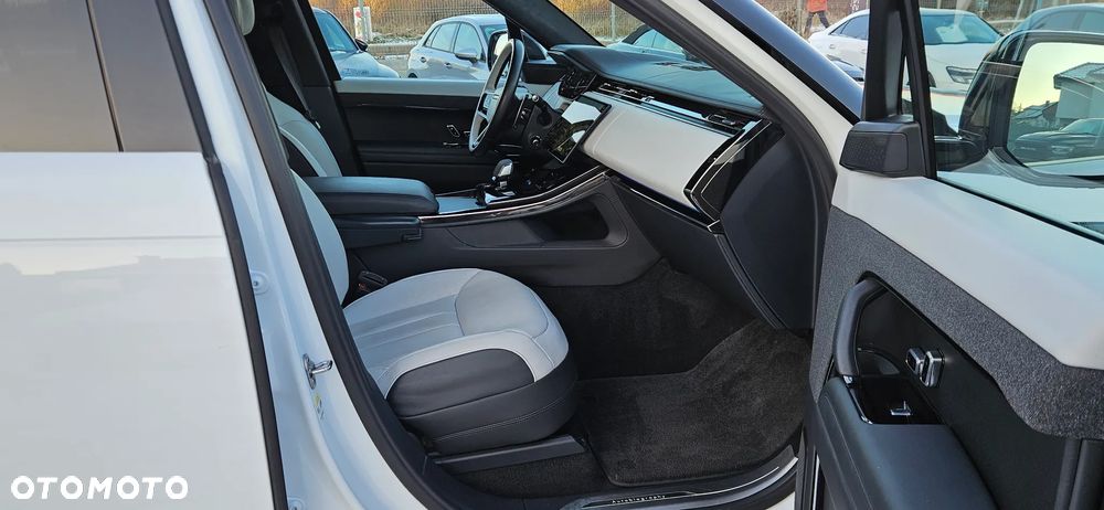 Land Rover Range Rover Sport D350 Autobiography Dynamic - 12