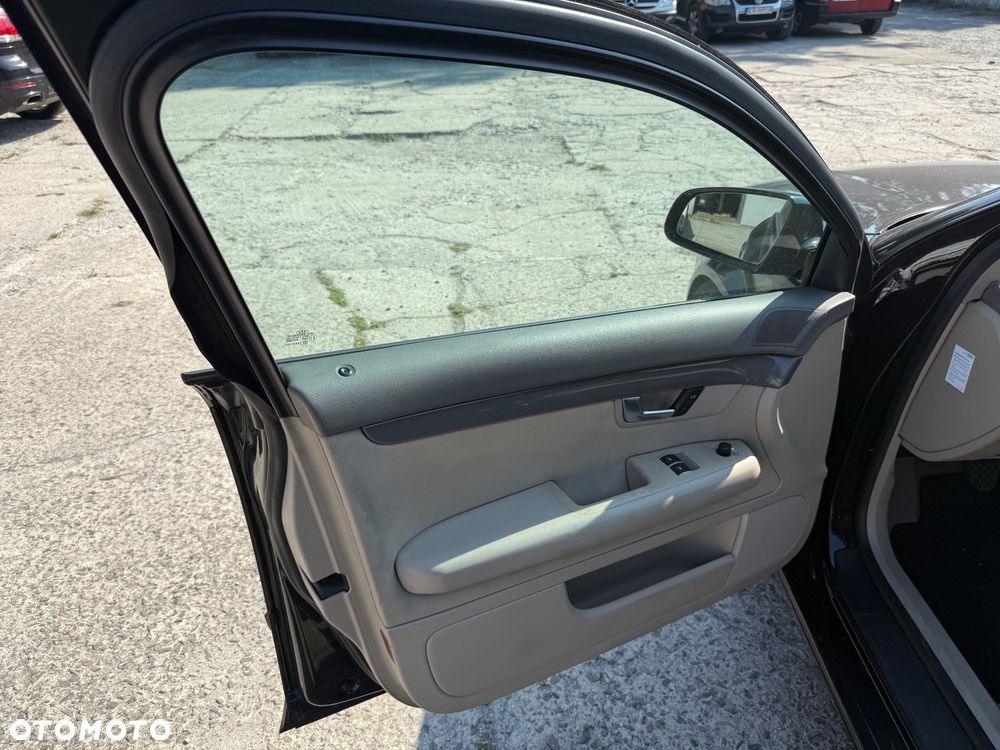 Audi A4 Avant 2 - 16
