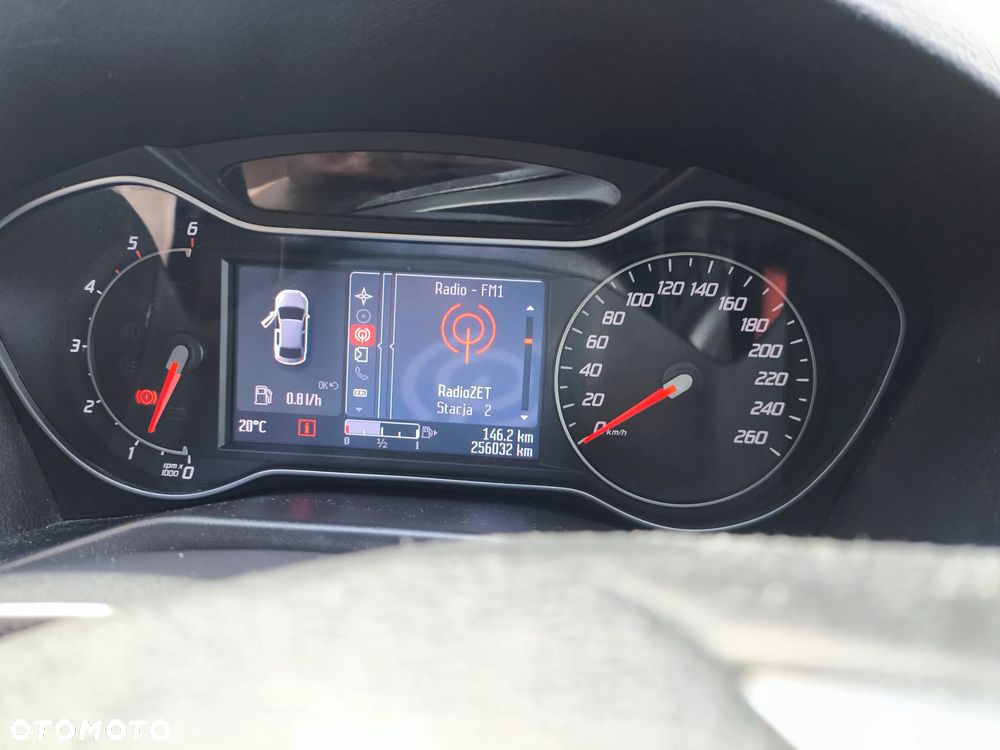 Ford Mondeo 2.2 TDCi Titanium - 13
