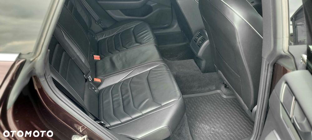 Volkswagen Arteon 2.0 TDI Bi-Turbo SCR 4Mot R-Line Edition DSG - 22