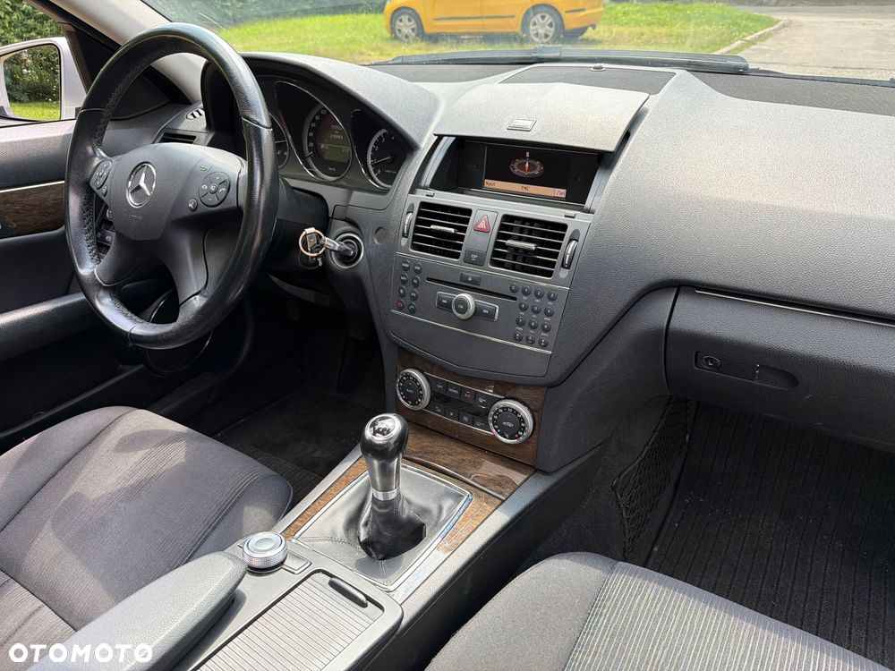Mercedes-Benz Klasa C 200 Kompressor Elegance - 22