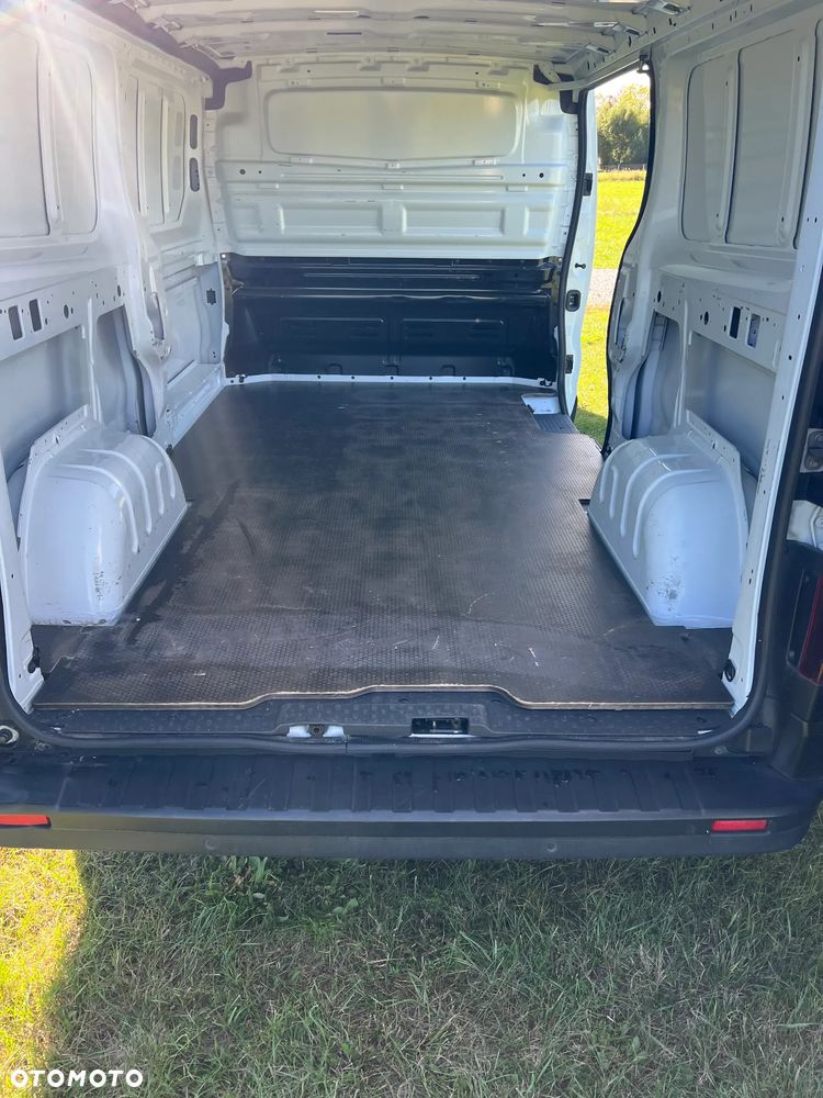 Renault TRAFIC - 15